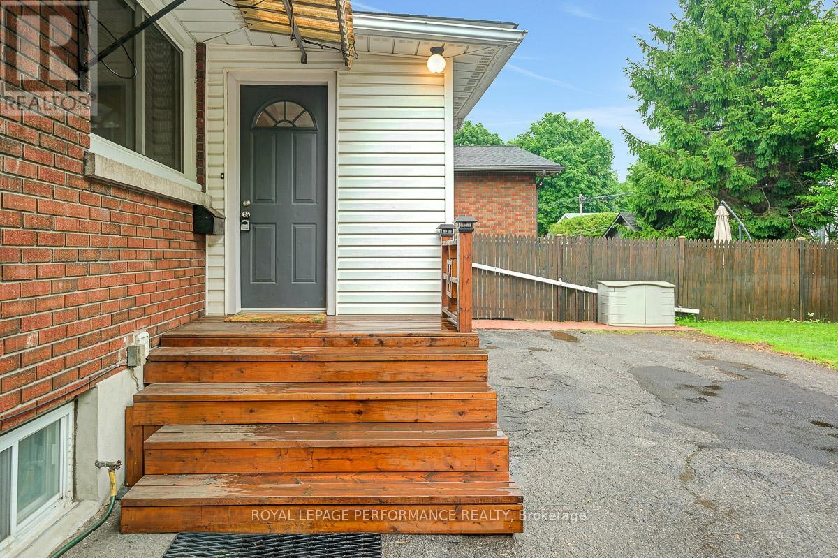 102 Donald Street, Ottawa, ON