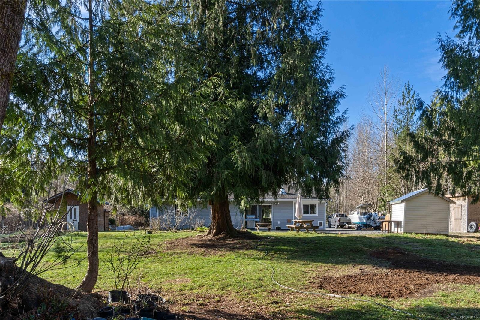 1726 Settler Rd, Qualicum Beach, BC