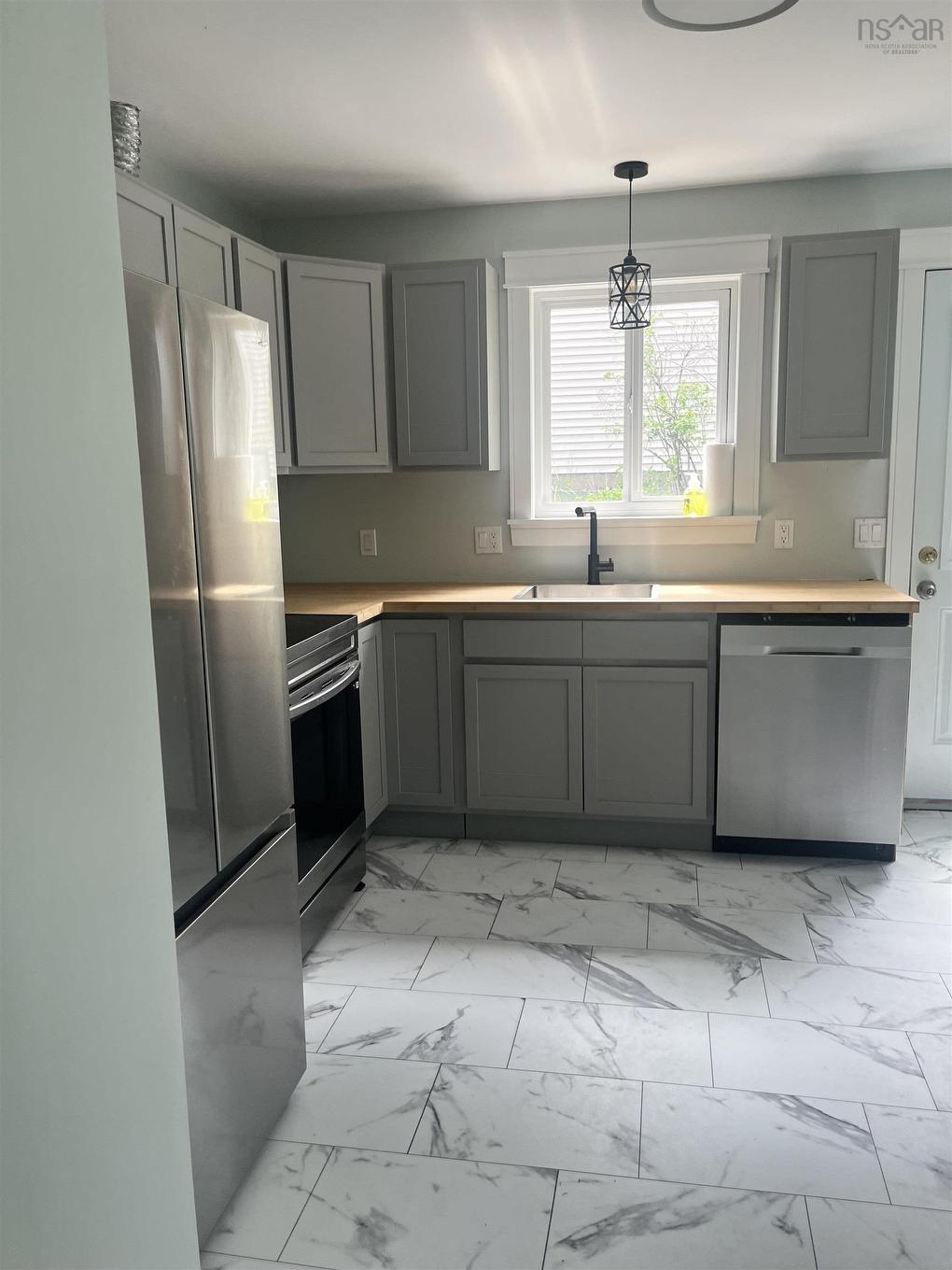 2 Spencer Avenue, Halifax, NS