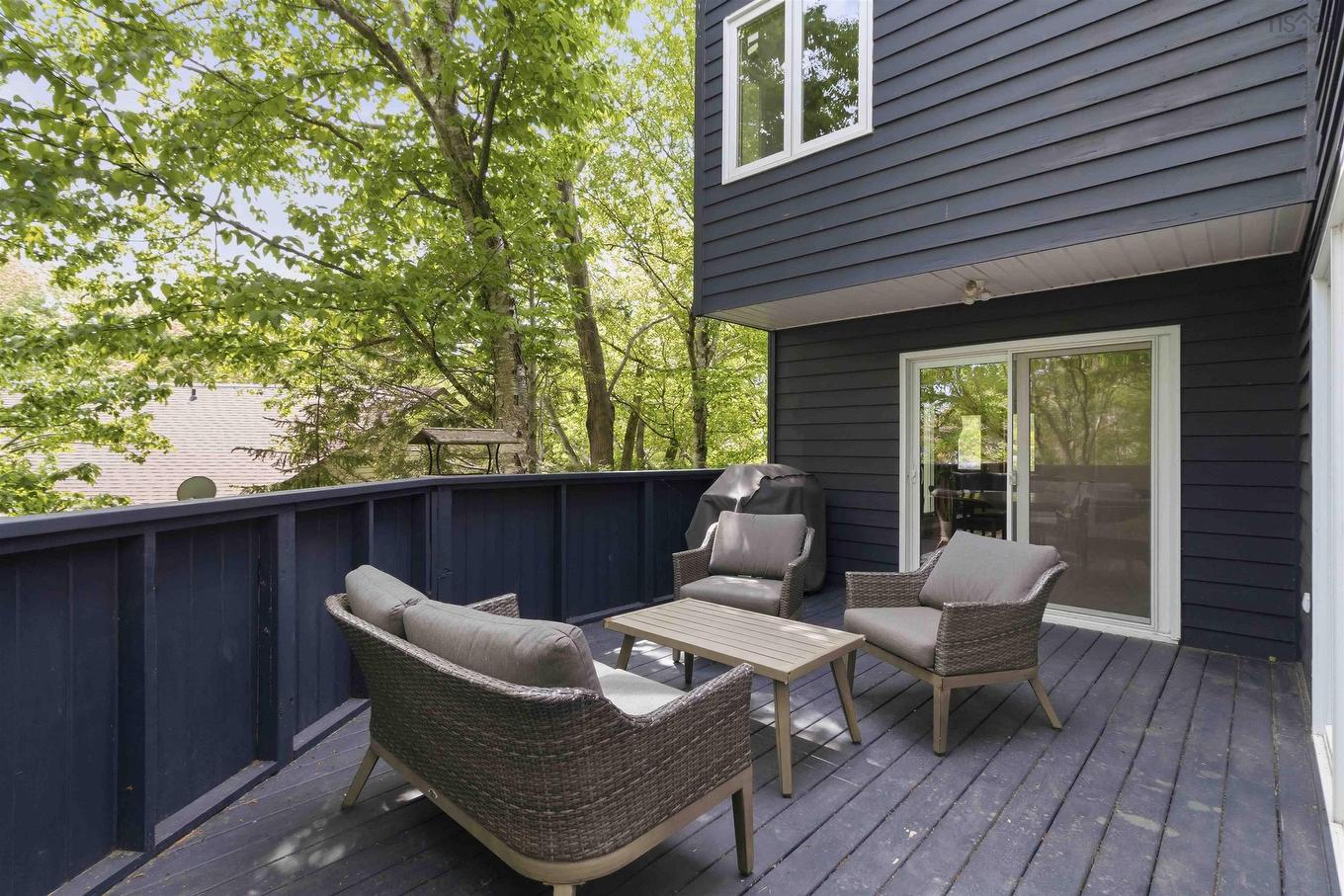 100 Bayview Road, Halifax, NS