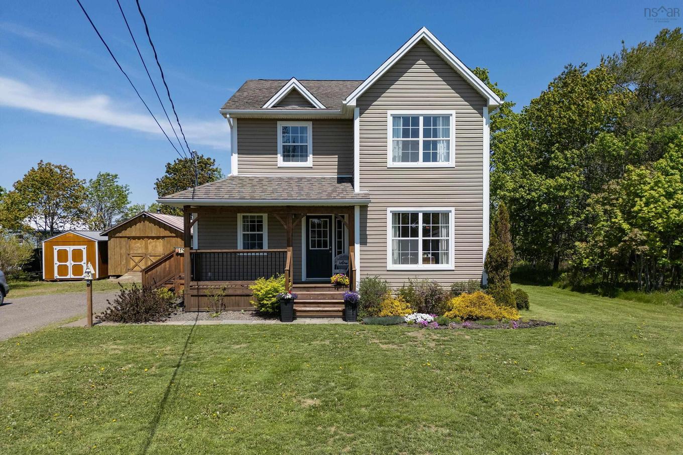 194 King Street, Parrsboro, NS