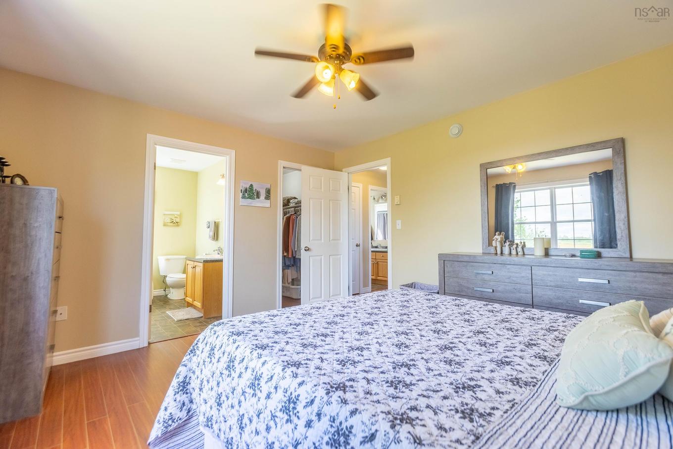 194 King Street, Parrsboro, NS