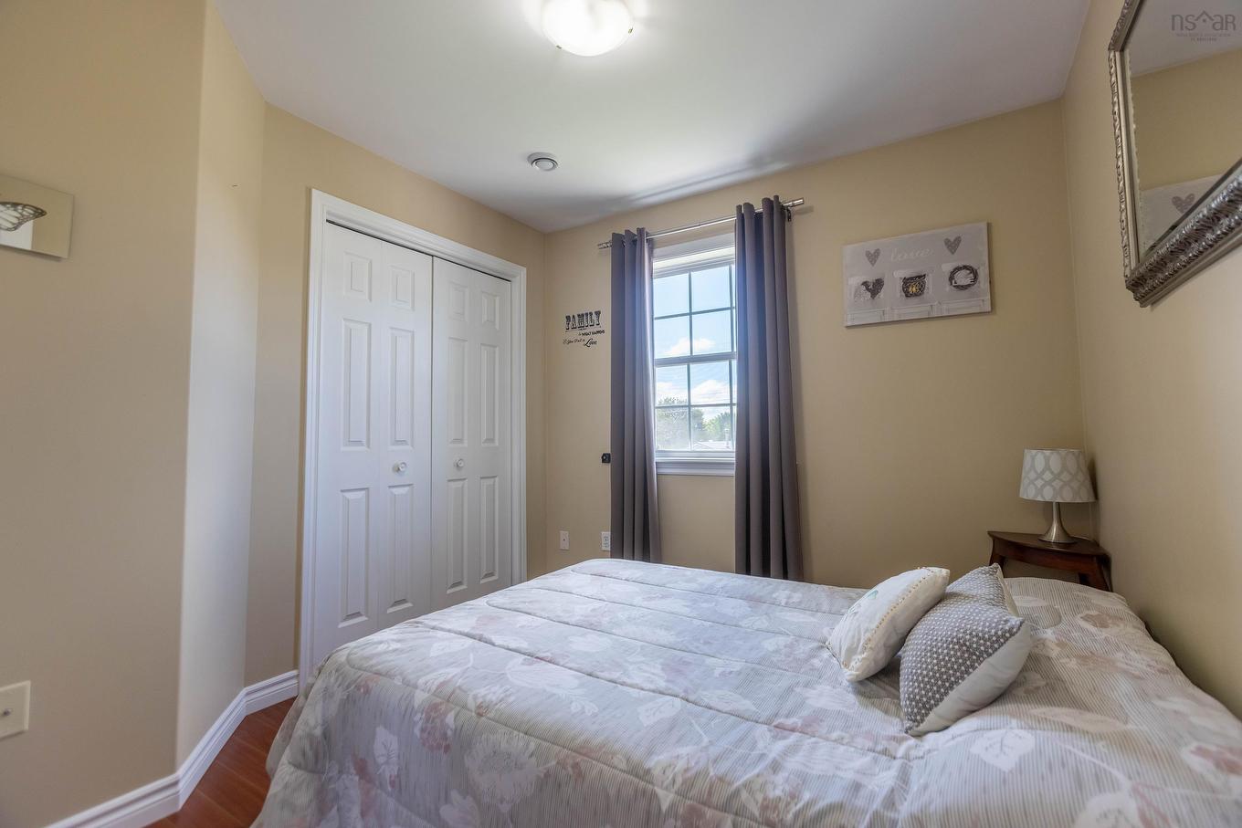194 King Street, Parrsboro, NS