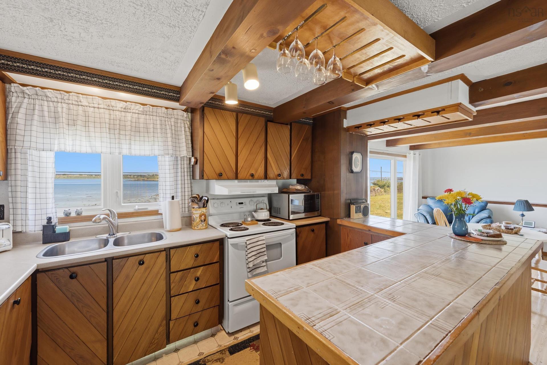 980 Highway 304, Overton, NS