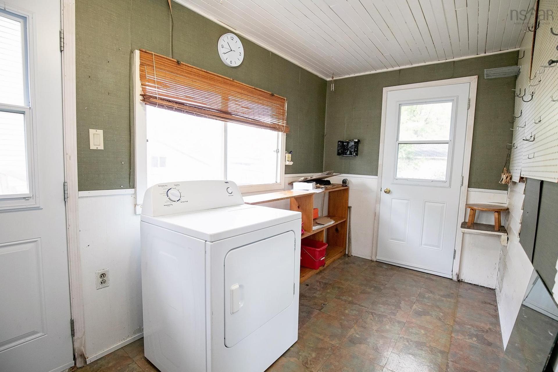 14 Clifford Street, Amherst, NS