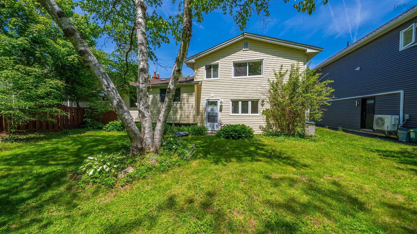 13 Guy Street, Dartmouth, NS
