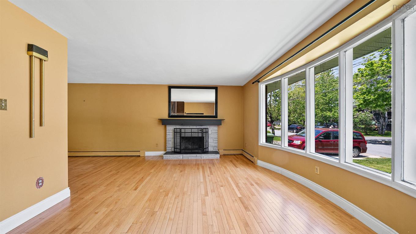 13 Guy Street, Dartmouth, NS