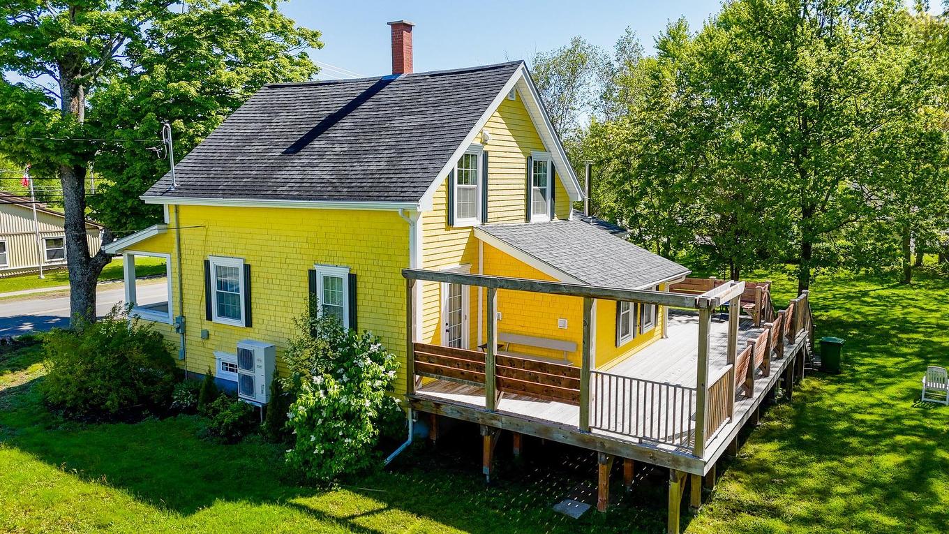 215 Main Street, Berwick, NS