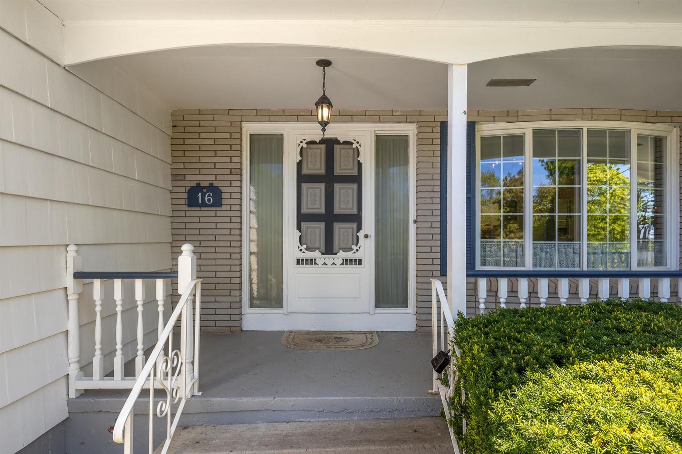 16 Montgomery Drive, Charlottetown, PE