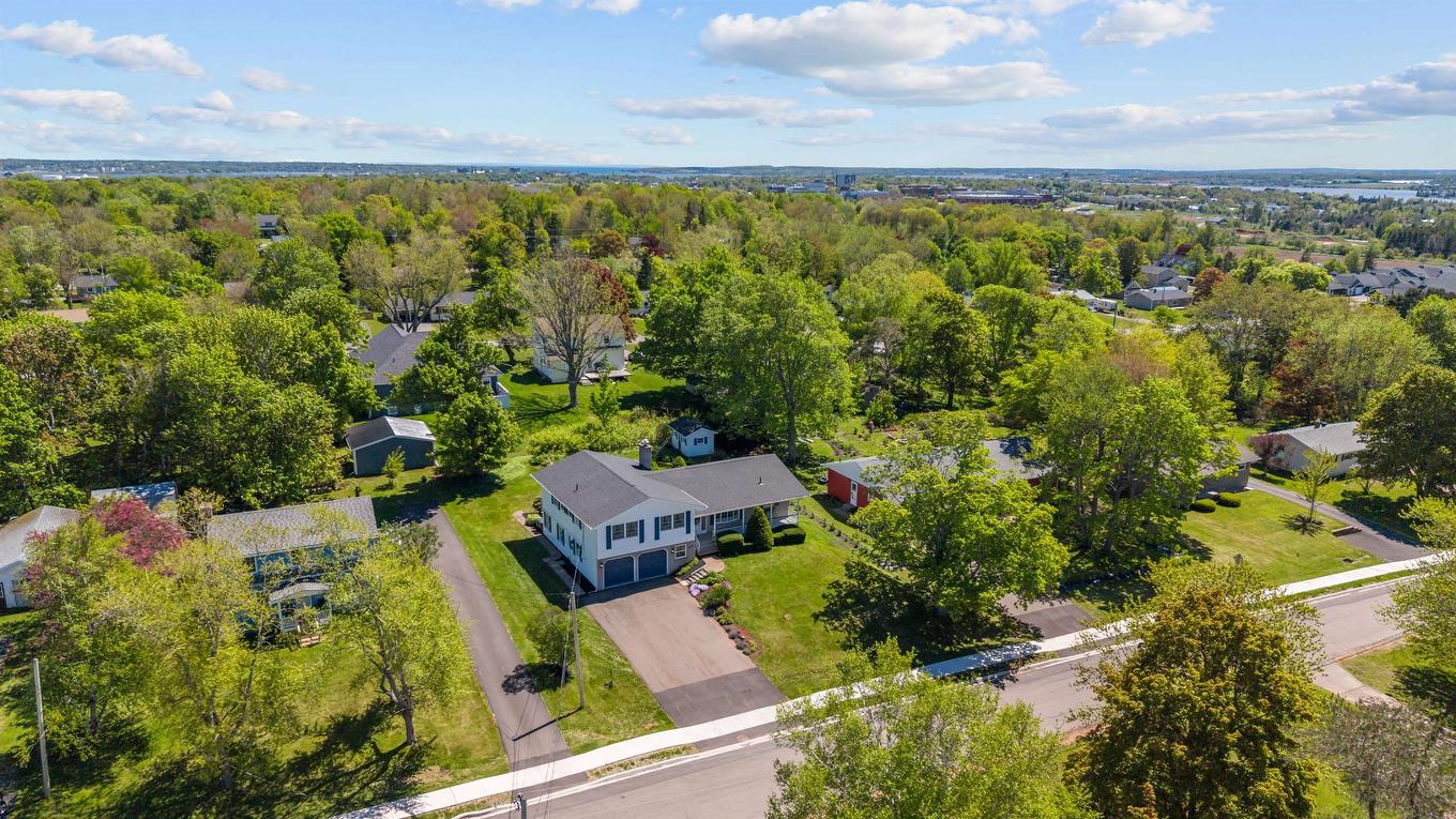 16 Montgomery Drive, Charlottetown, PE
