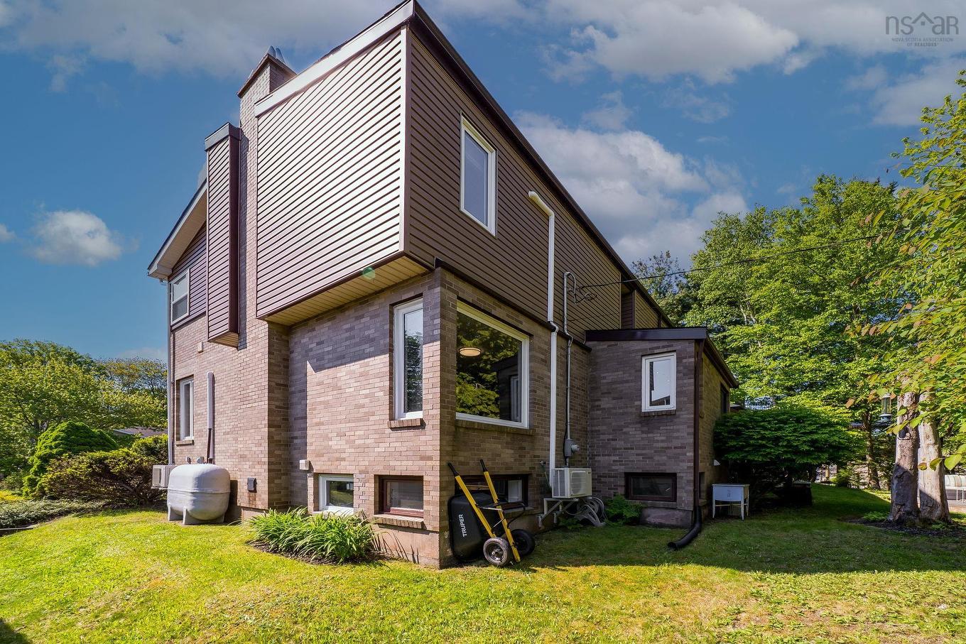 75 Bayview Road, Halifax, NS