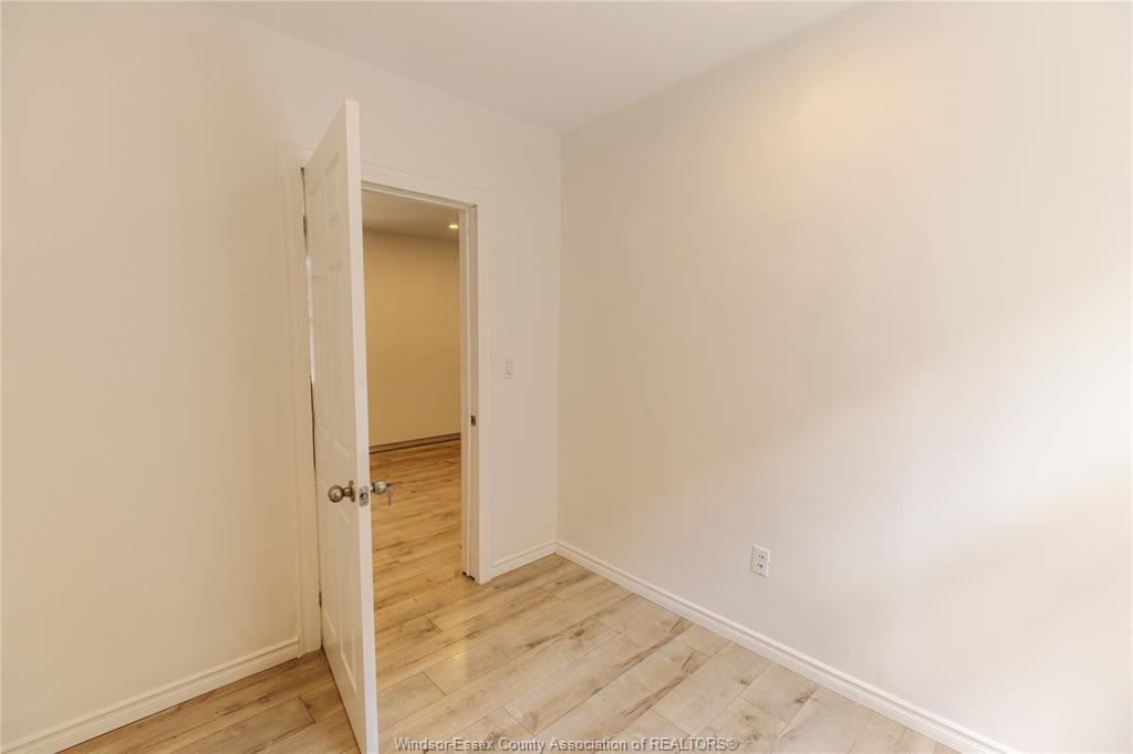 1025 Curry, Windsor, ON