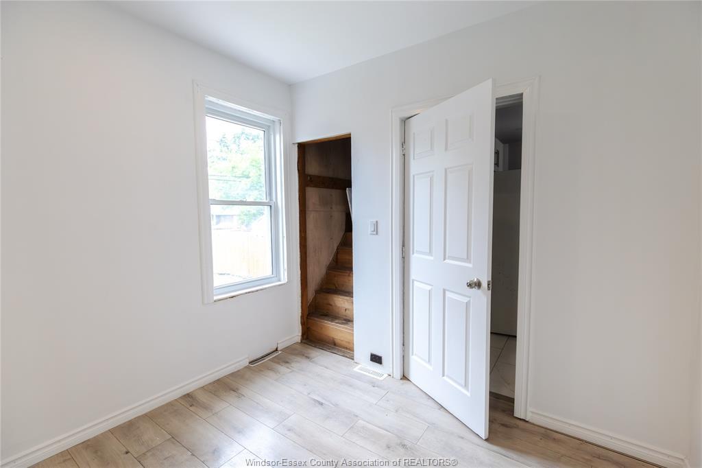 1025 Curry, Windsor, ON