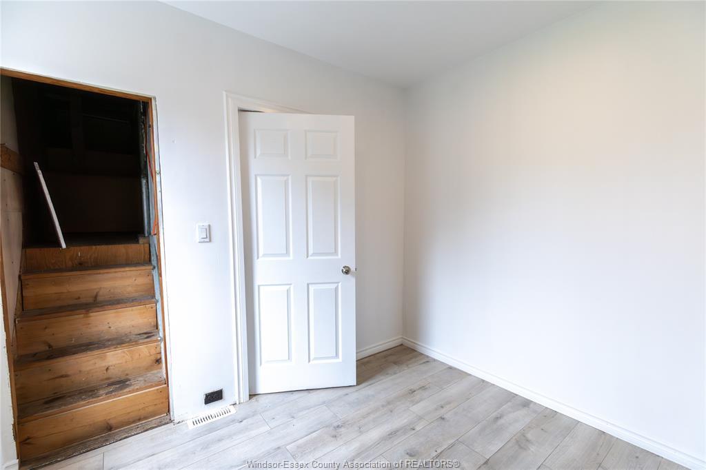 1025 Curry, Windsor, ON