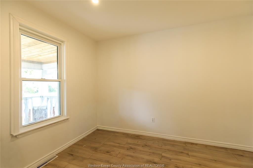 1025 Curry, Windsor, ON