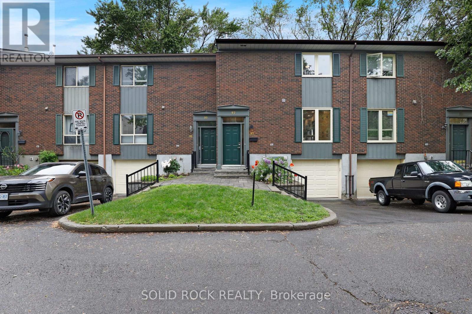 97 Beachview Private, Ottawa, ON
