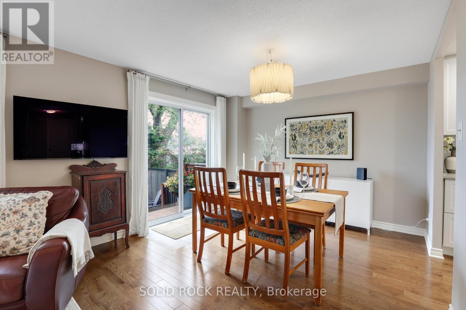 97 Beachview Private, Ottawa, ON