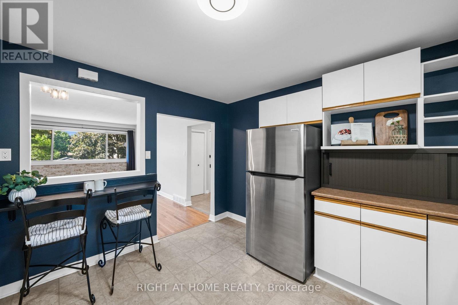 2709 Don Street, Ottawa, ON