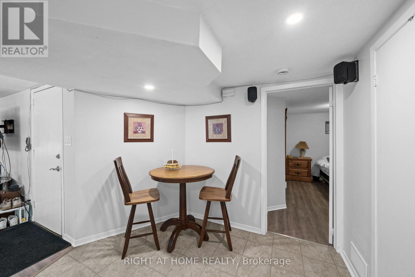2709 Don Street, Ottawa, ON