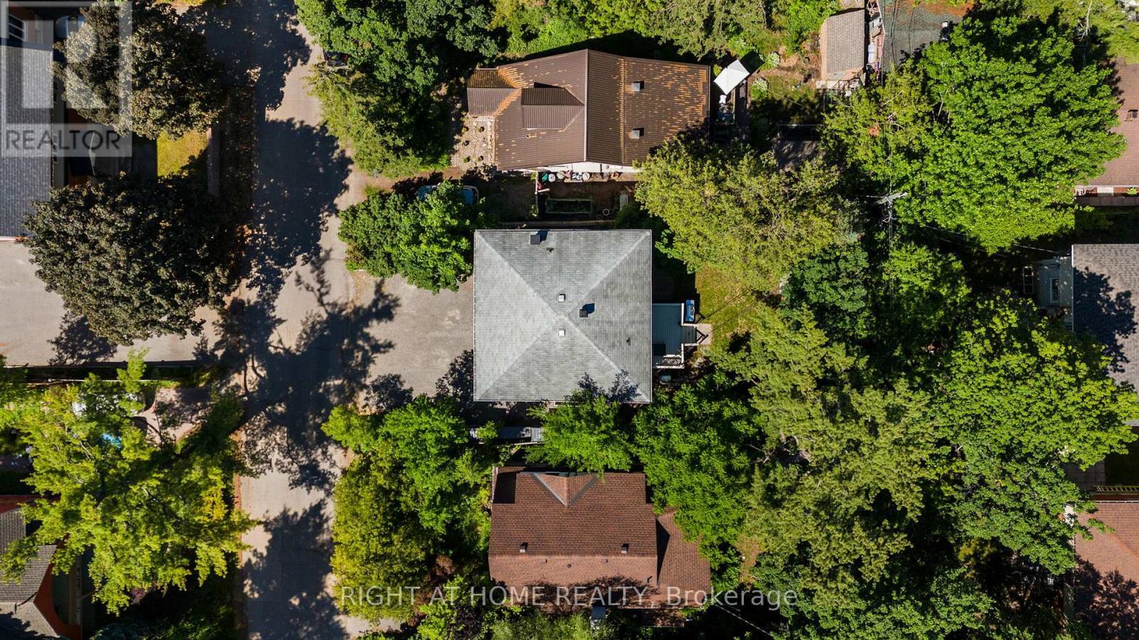 2709 Don Street, Ottawa, ON