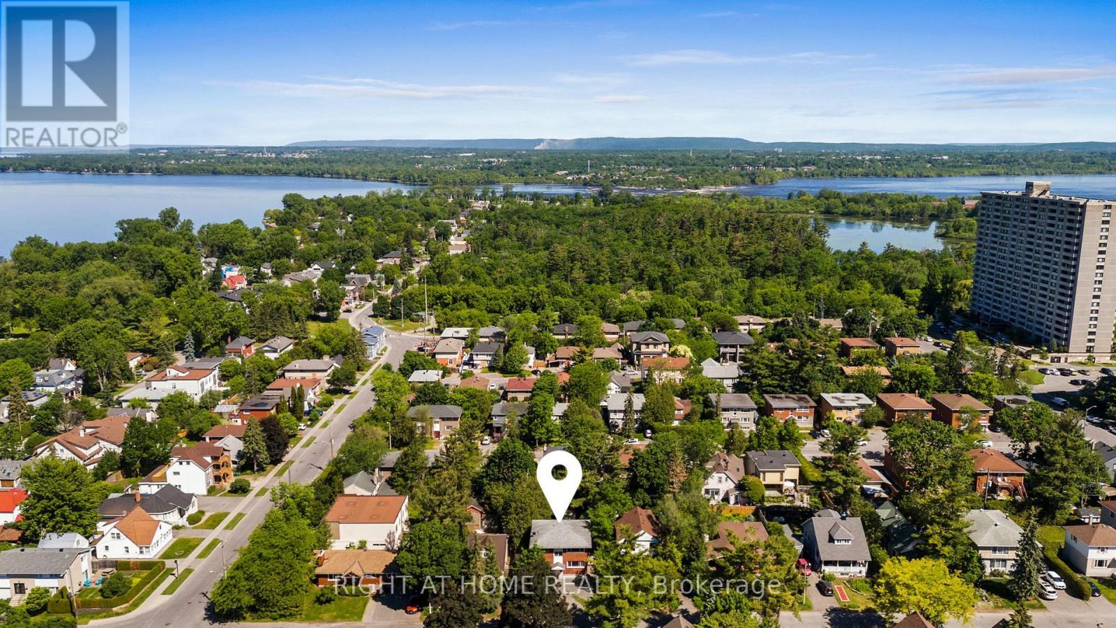 2709 Don Street, Ottawa, ON
