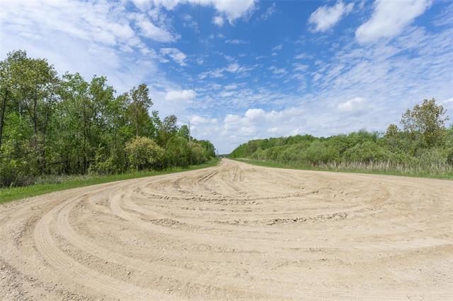 68 White Poplar Rd, La Broquerie, MB