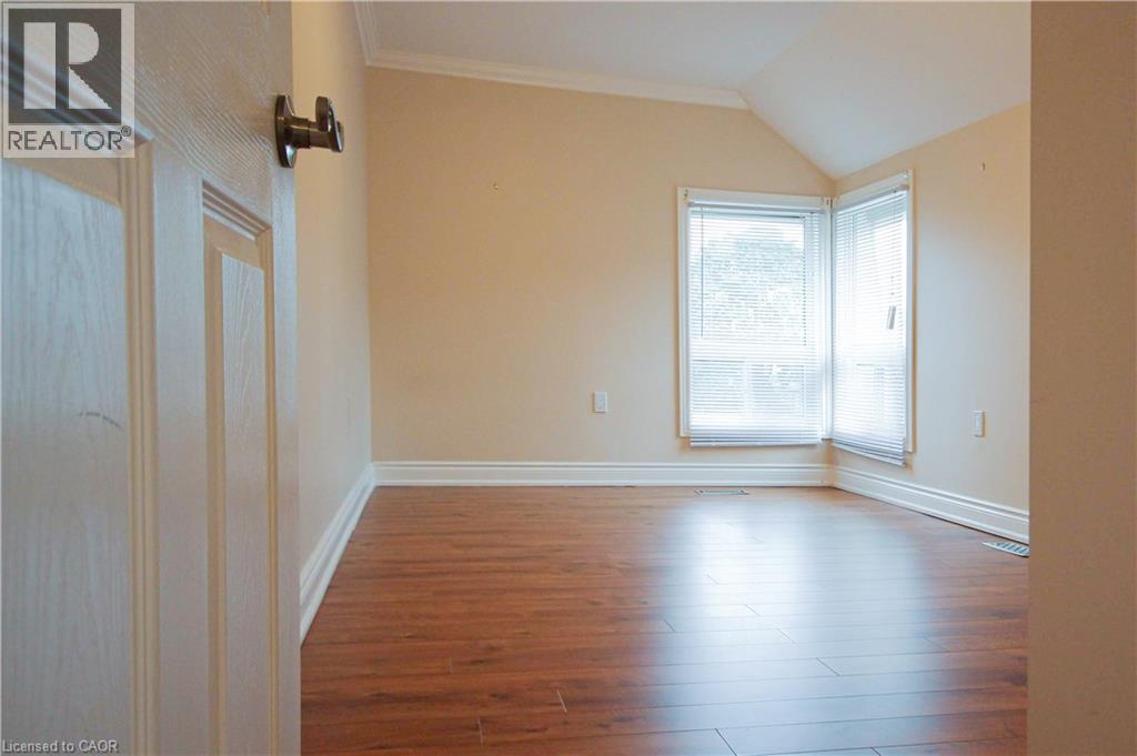 52 Cedar Avenue, Hamilton, ON