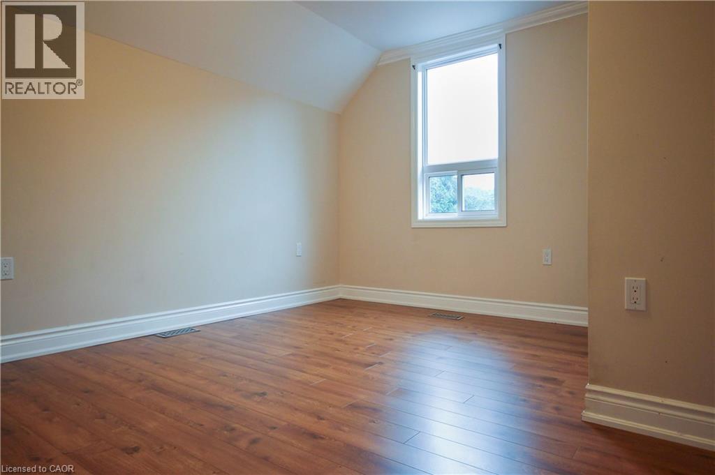 52 Cedar Avenue, Hamilton, ON