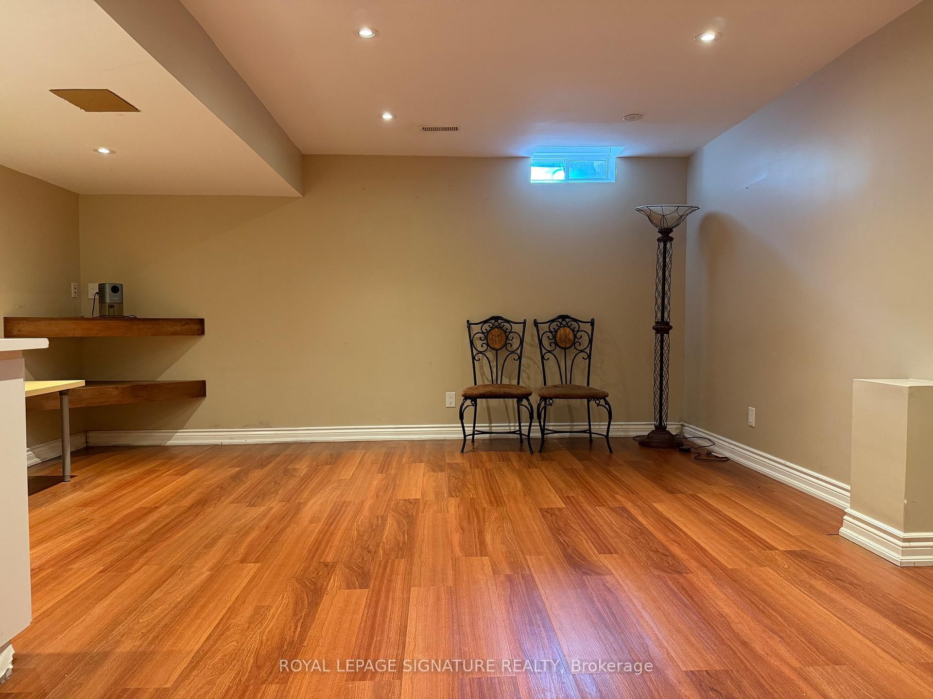 5630 Longboat Avenue, Mississauga, ON