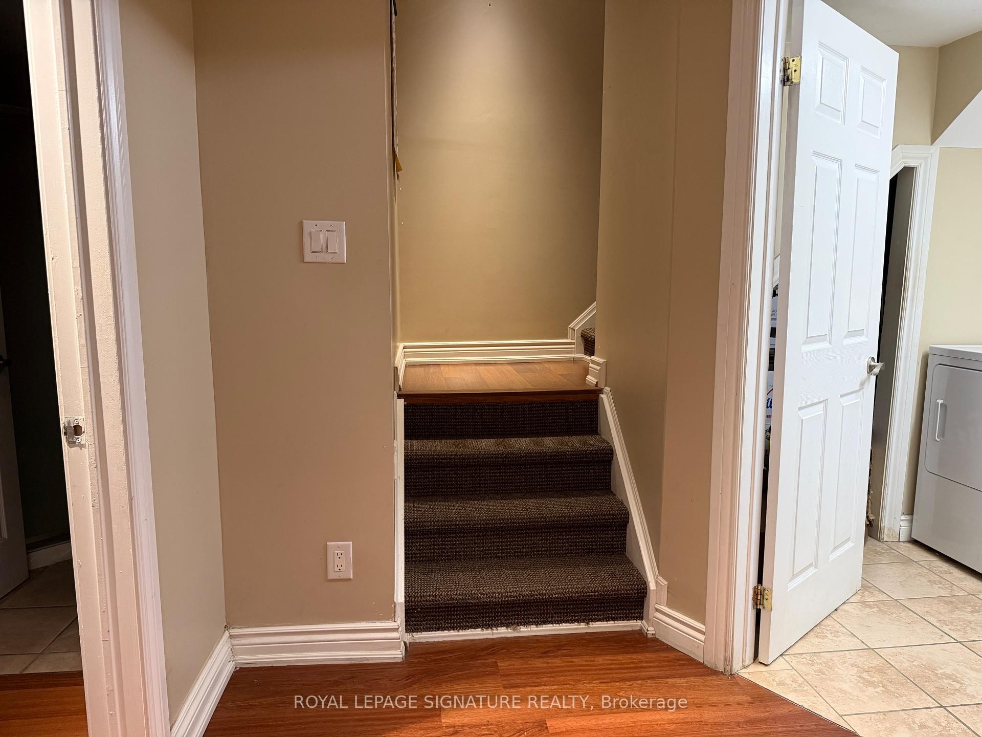 5630 Longboat Avenue, Mississauga, ON