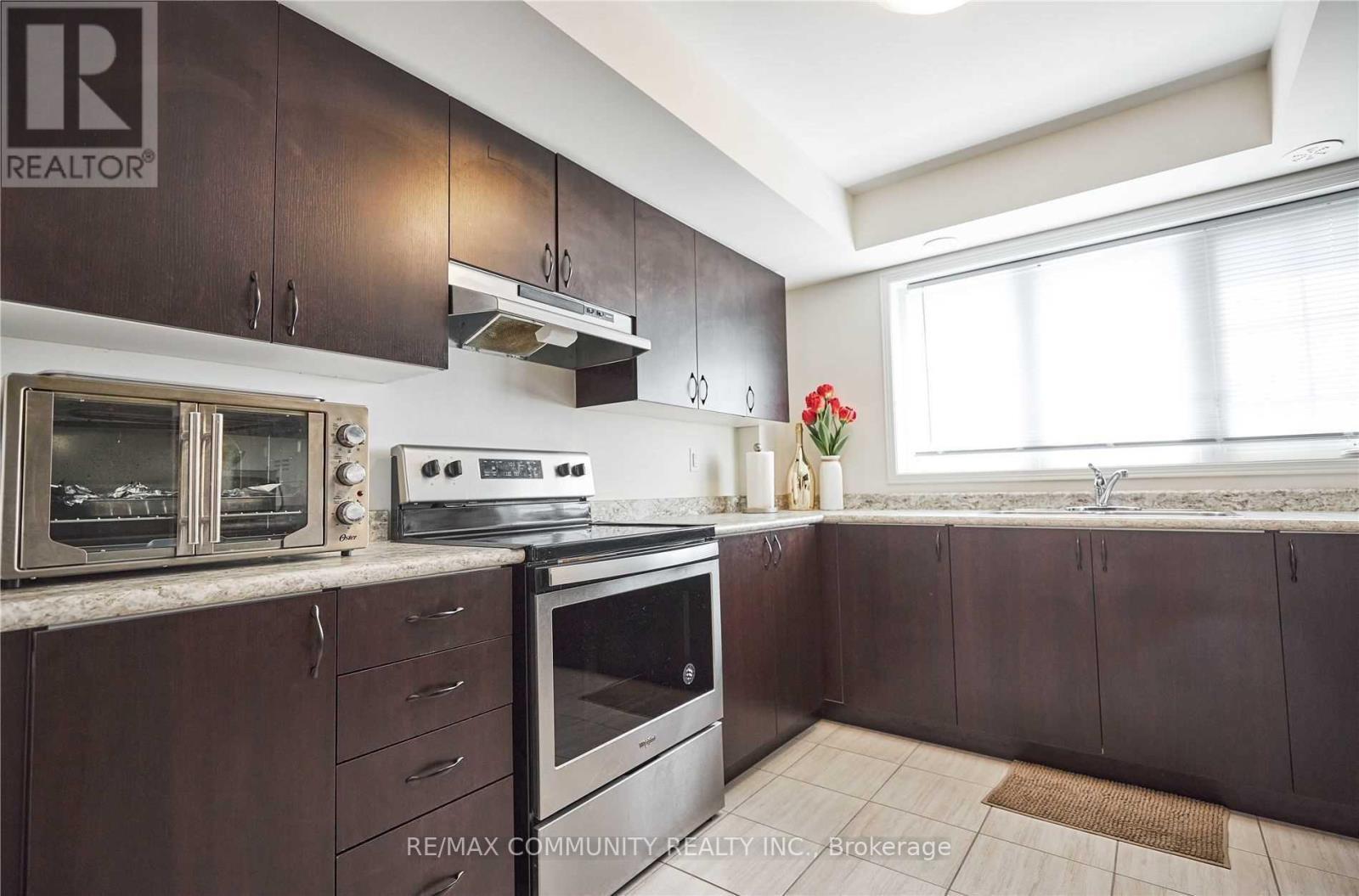139 Giboulee Path, Oshawa, ON