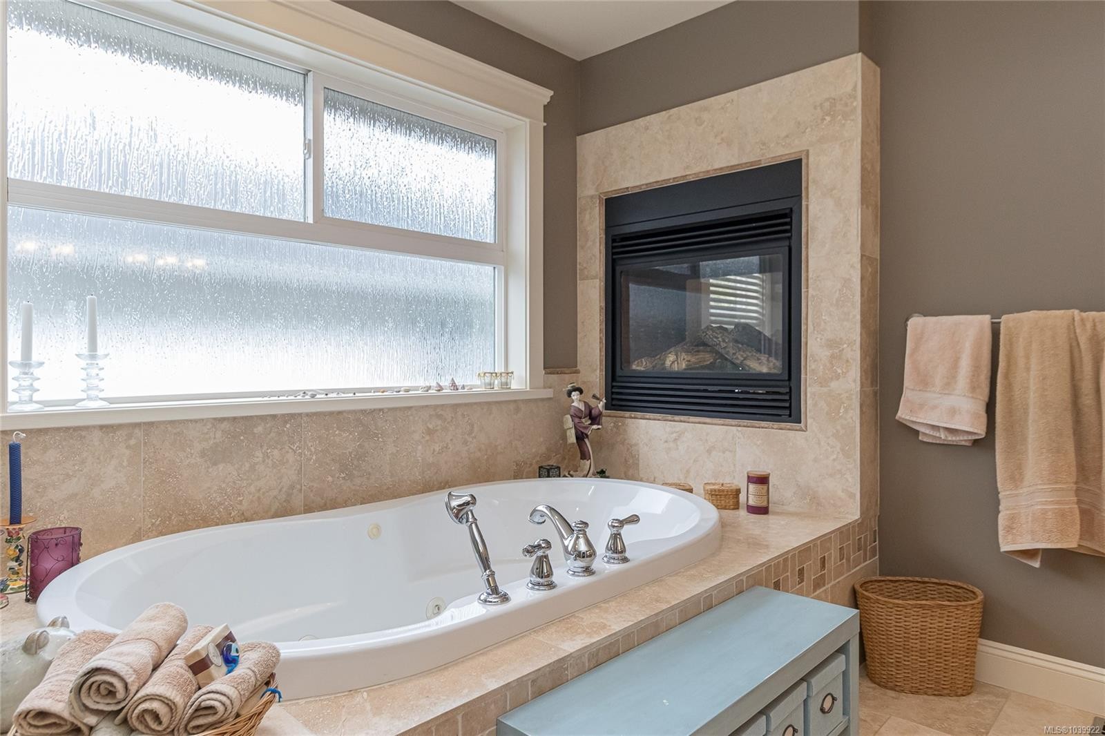 1293 Rockhampton Close, Langford, BC