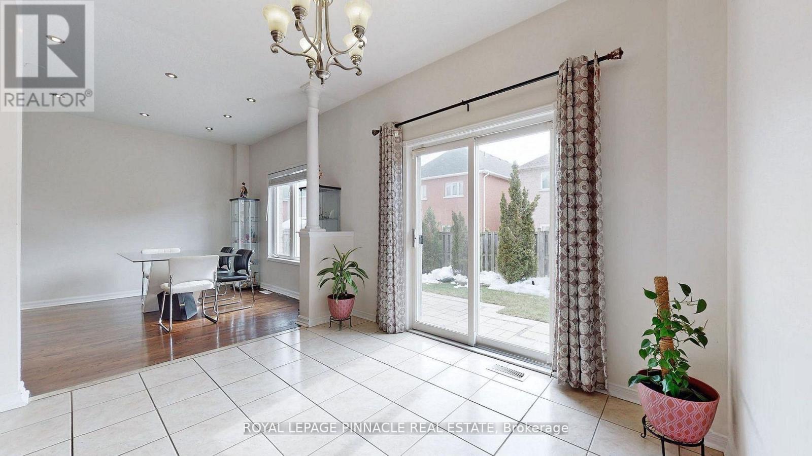 7254 Dime Crescent, Mississauga, ON