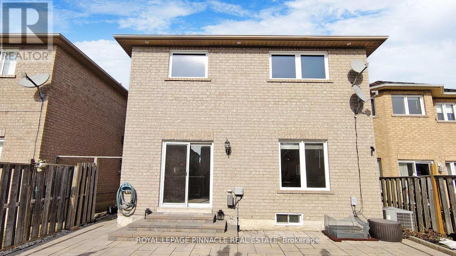 7254 Dime Crescent, Mississauga, ON