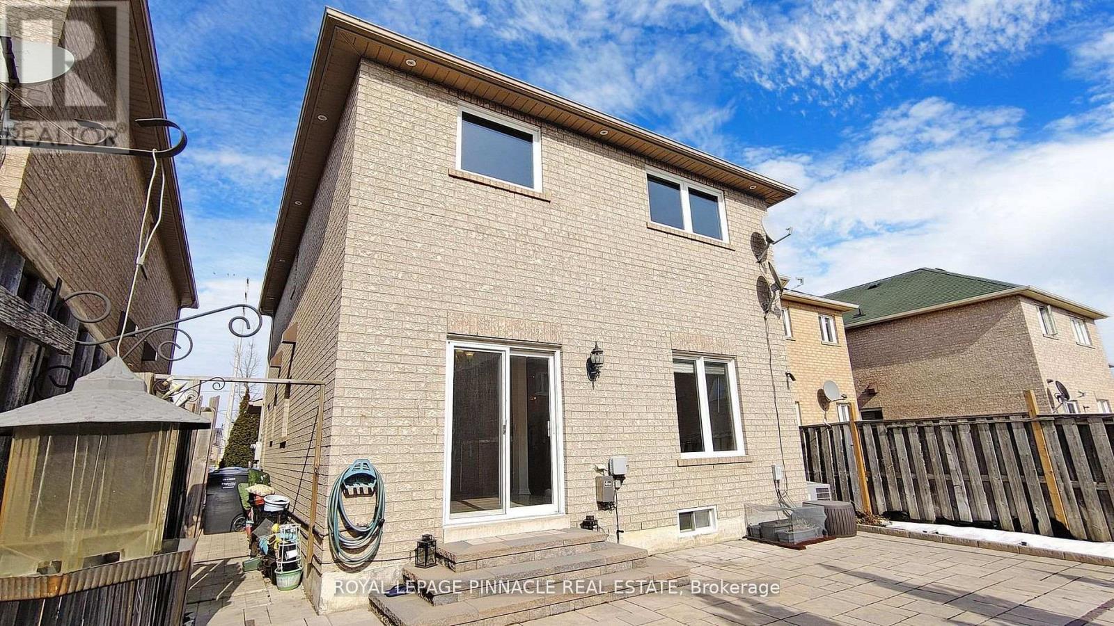 7254 Dime Crescent, Mississauga, ON