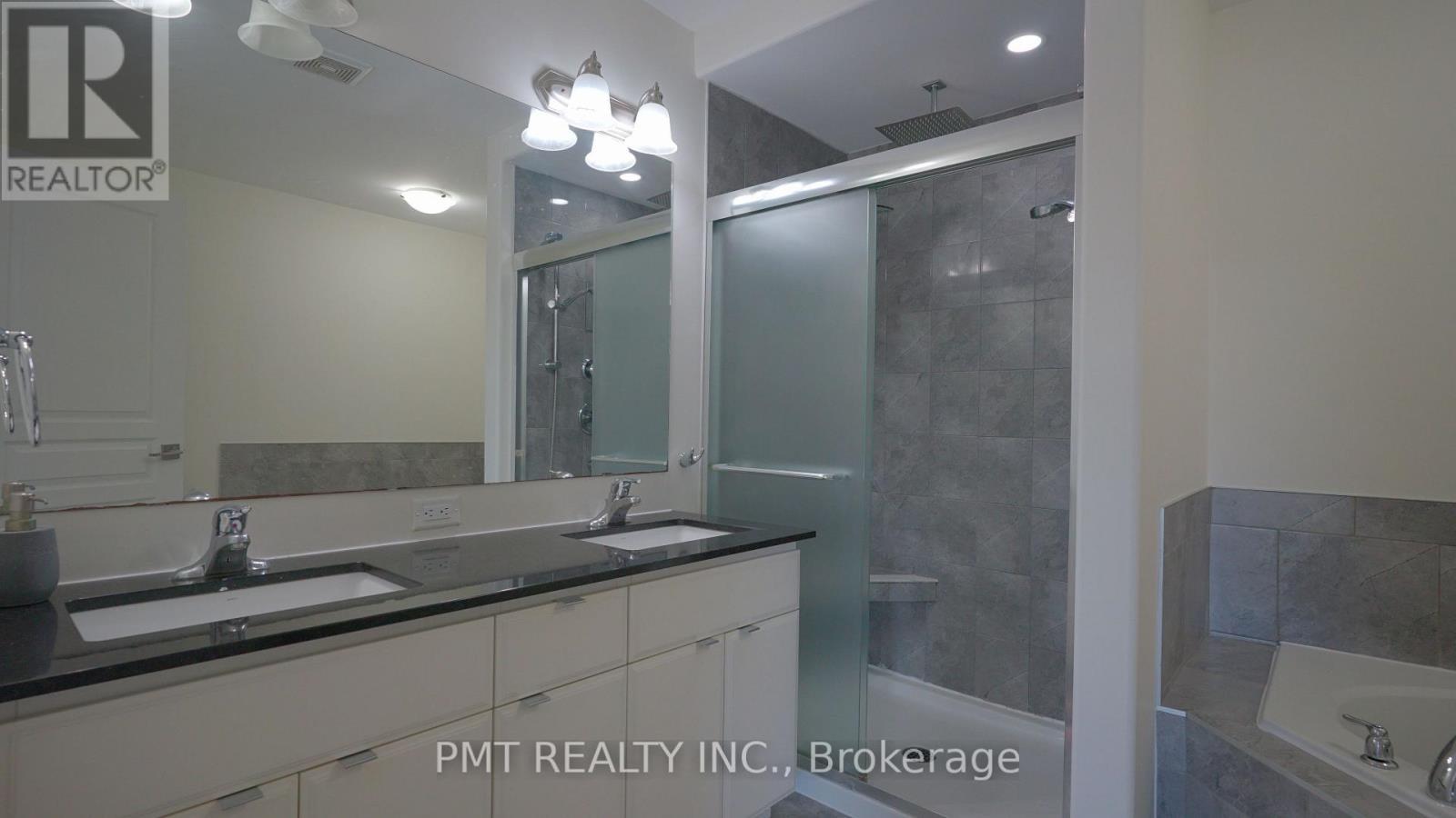 50 Robert Peel Road, Kitchener, ON