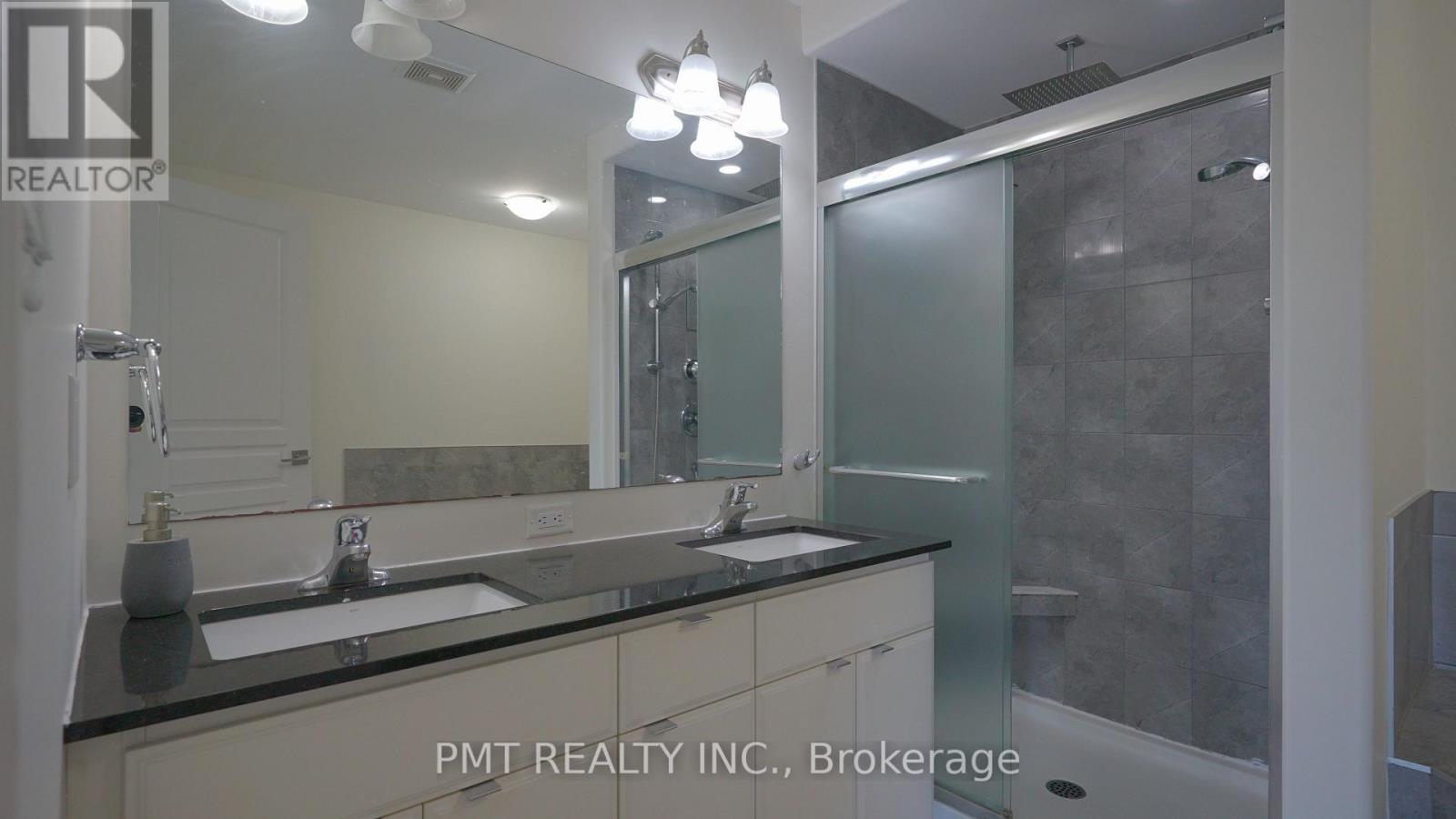 50 Robert Peel Road, Kitchener, ON
