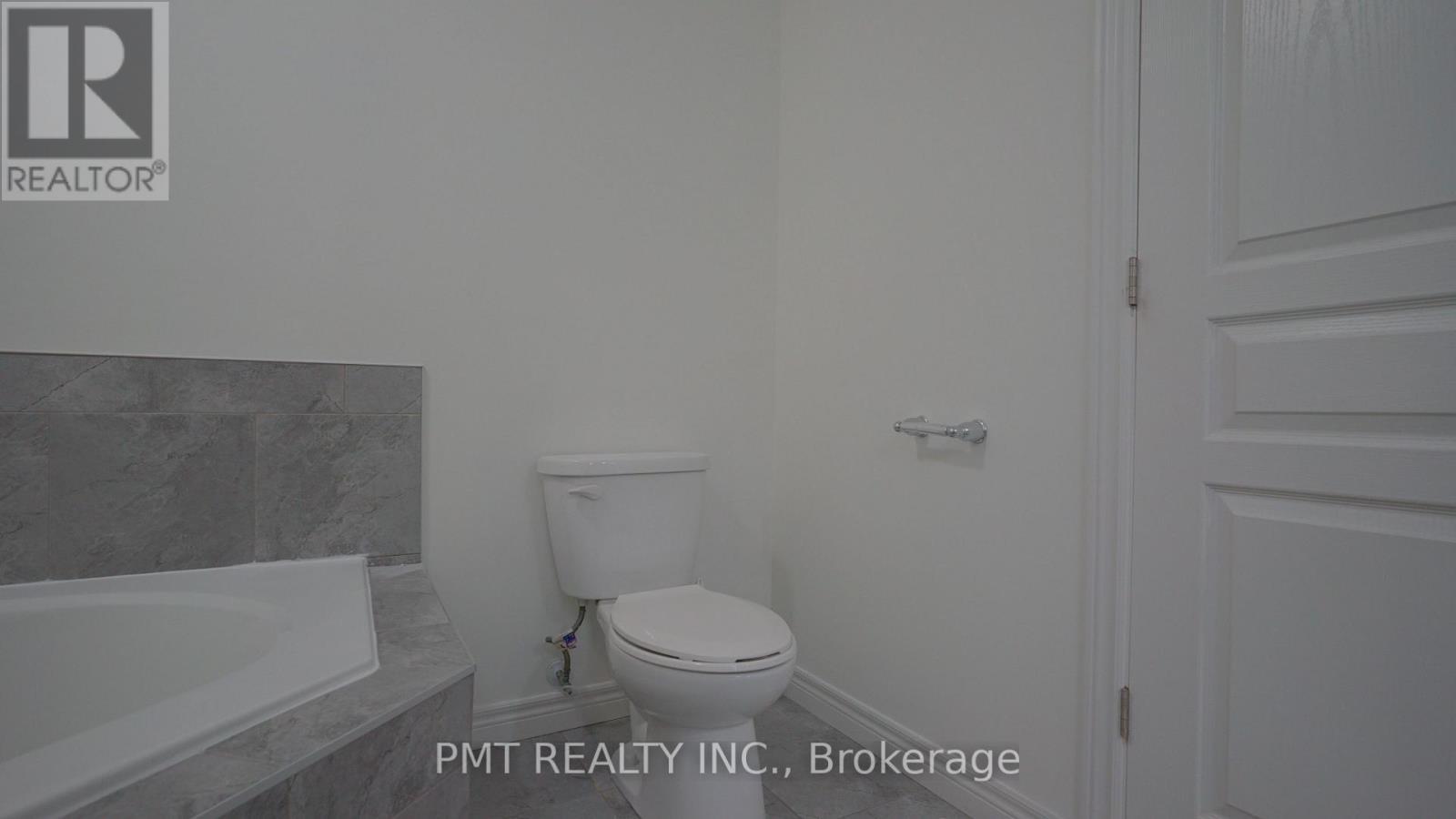 50 Robert Peel Road, Kitchener, ON