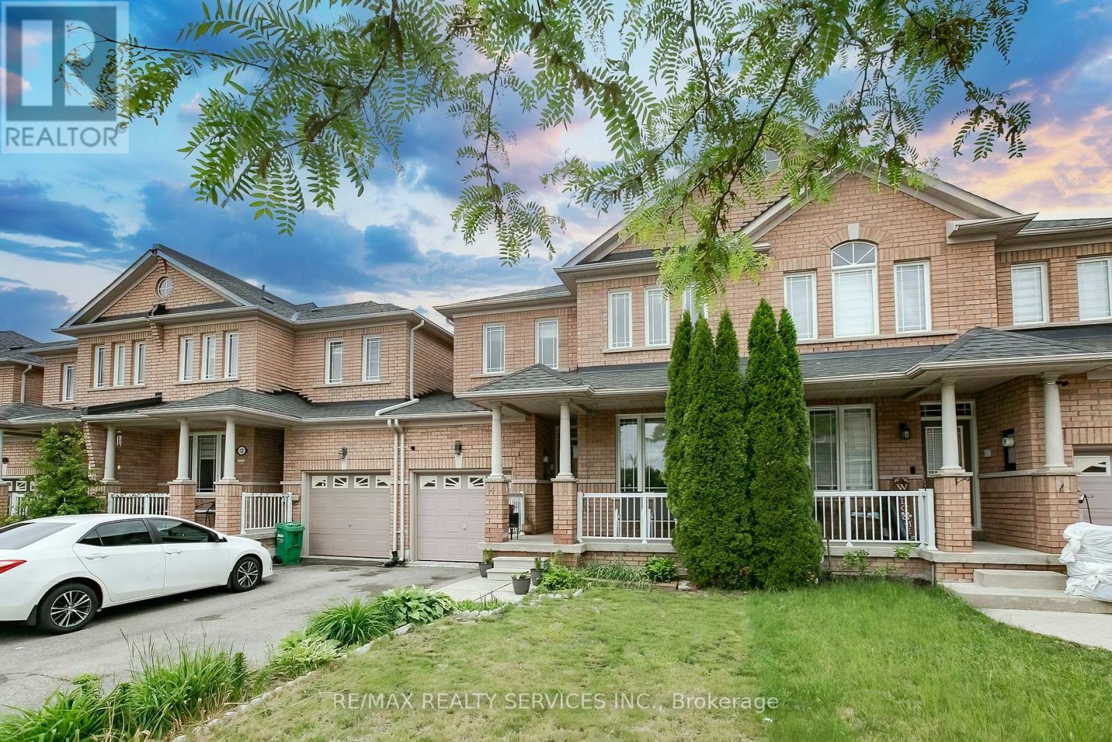 14 Eaglefield Gate, Brampton, ON