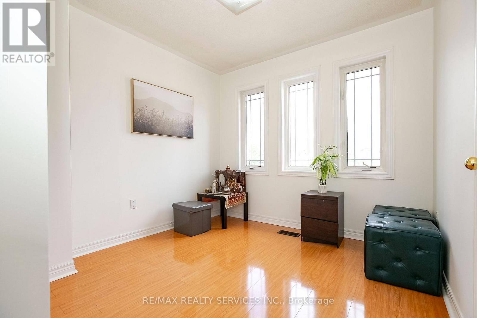 14 Eaglefield Gate, Brampton, ON