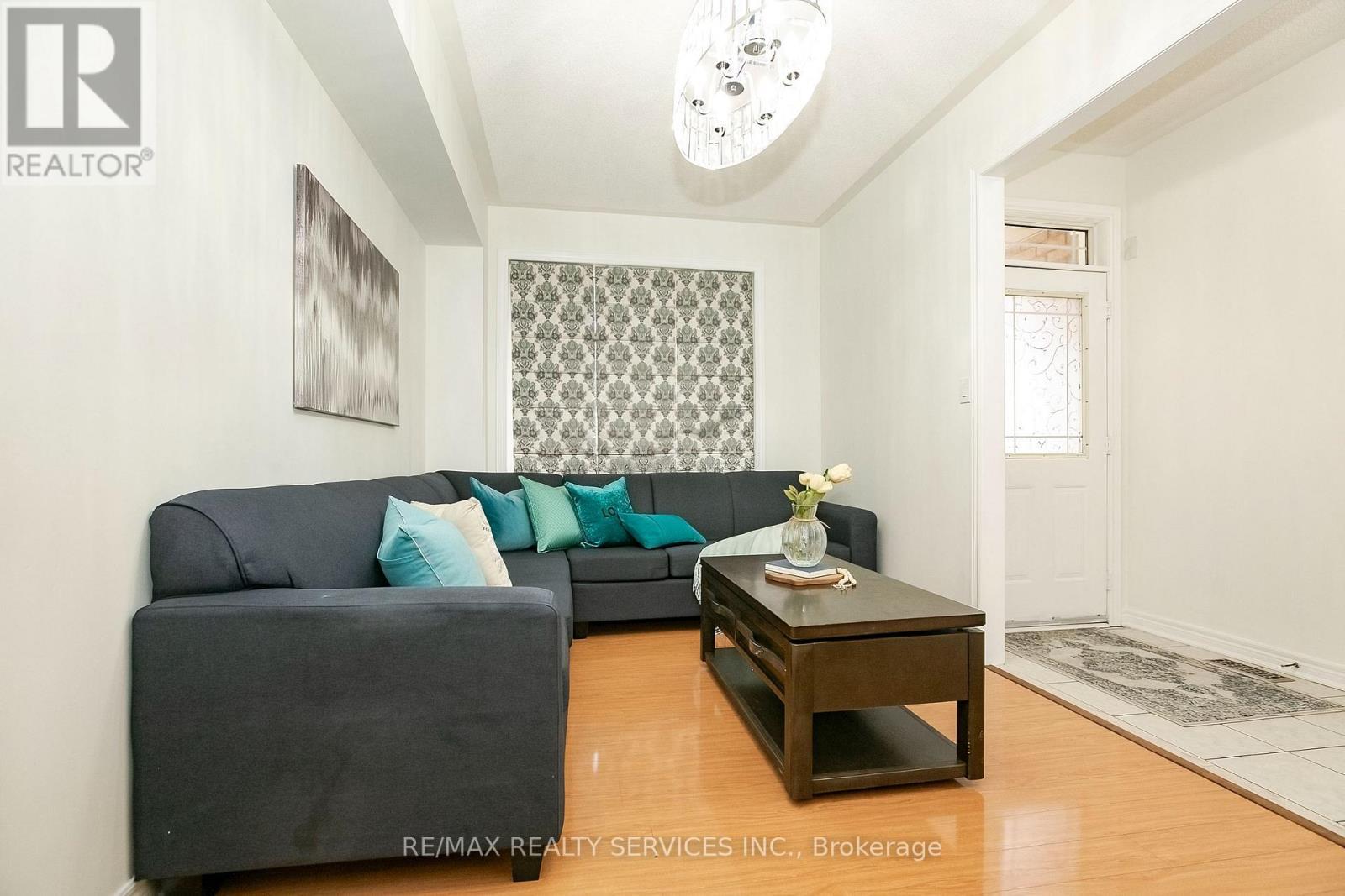 14 Eaglefield Gate, Brampton, ON