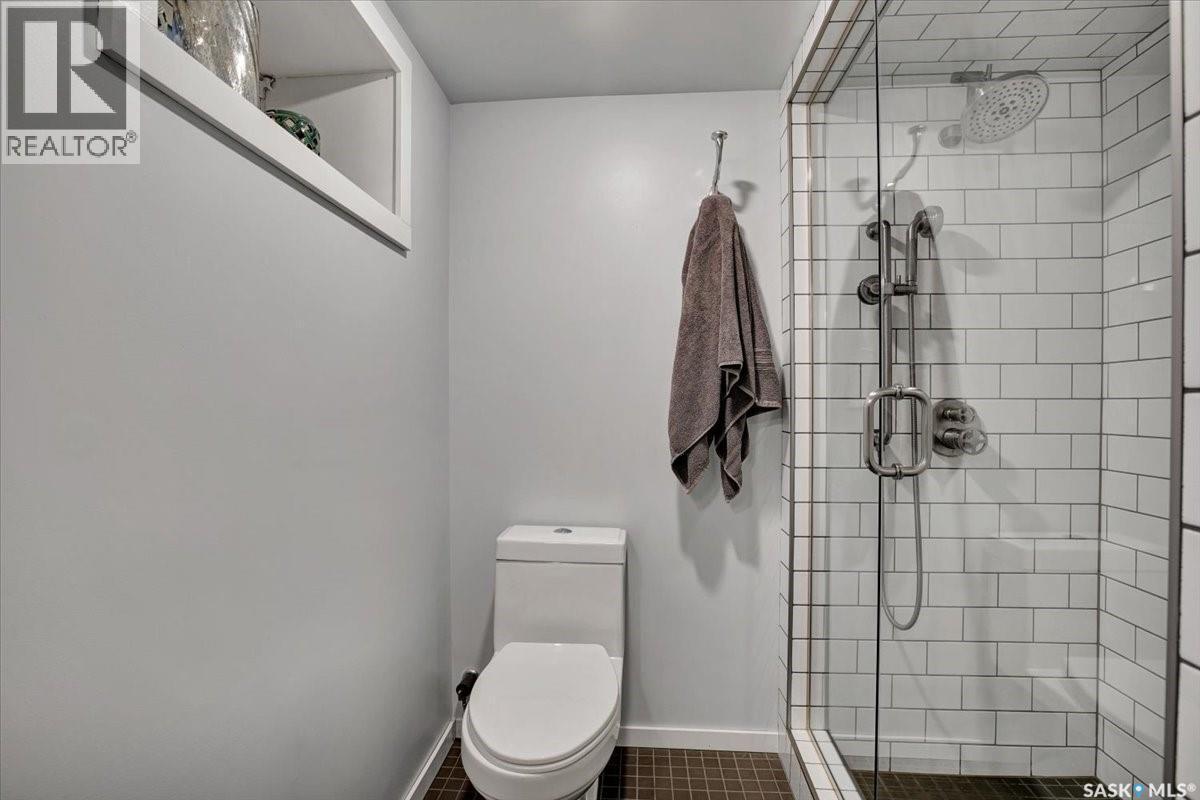 823 Temperance Street, Saskatoon, SK