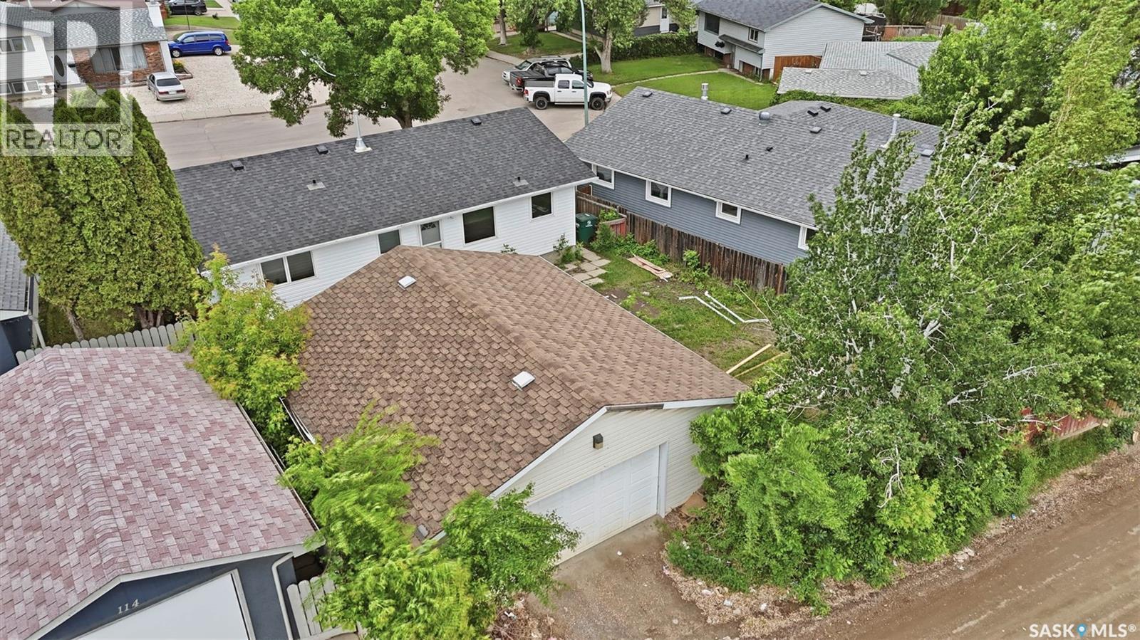 118 Smallwood Crescent, Saskatoon, SK