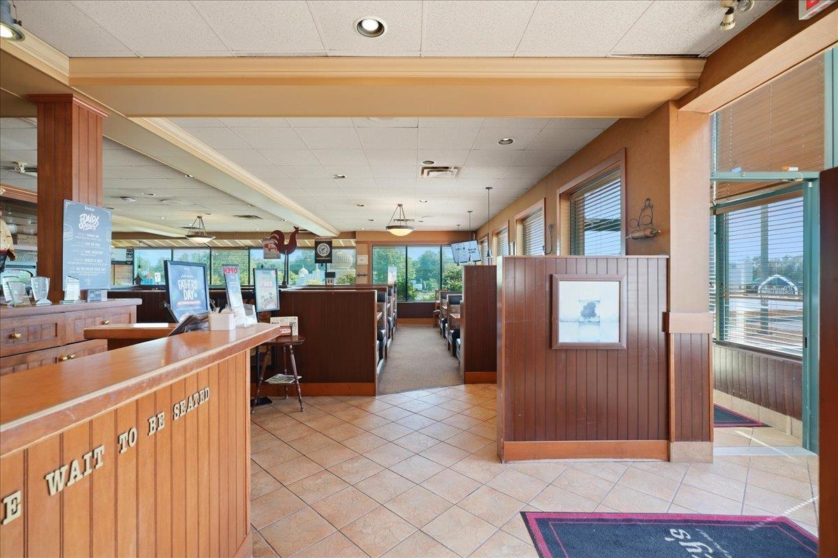 32081 Lougheed Highway, Mission, BC