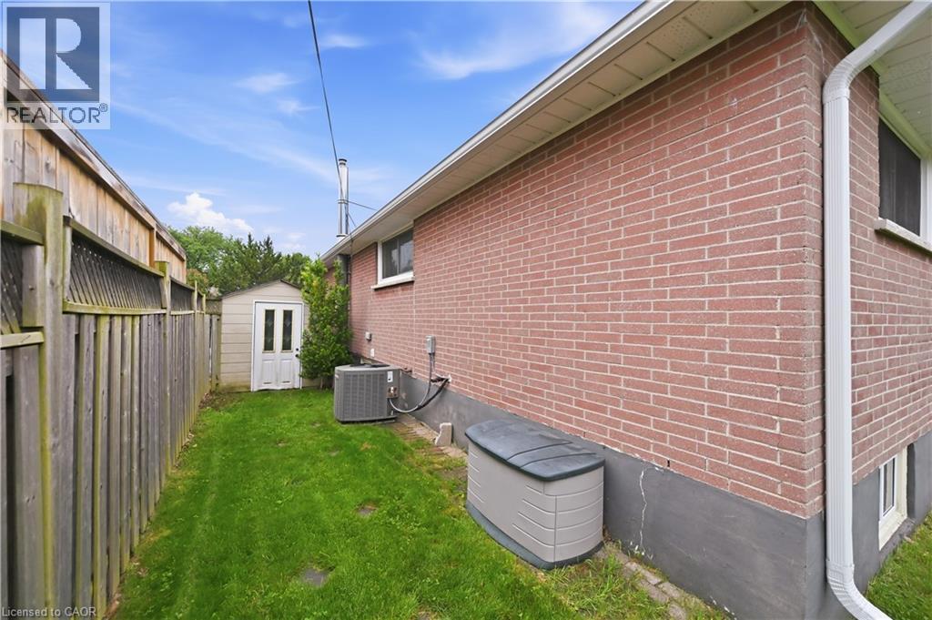 Property exterior - 189 Foxbar Road, Burlington, ON