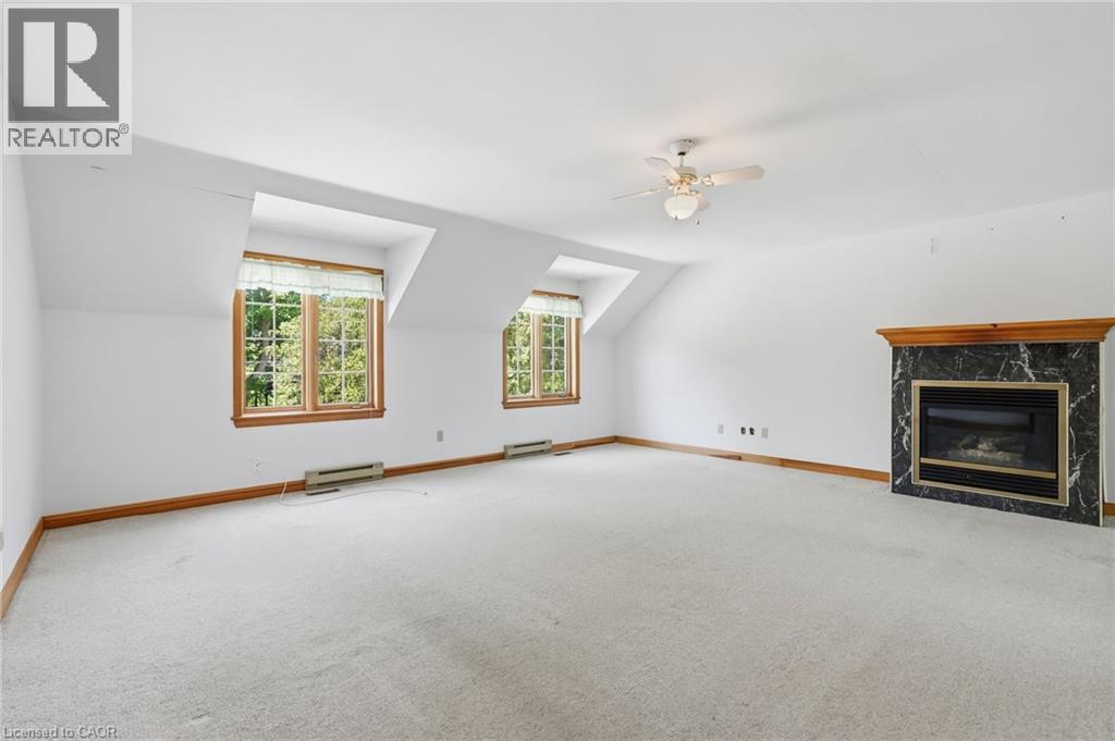 3 Ancaster Street E, Dundas, ON - Indoor With Fireplace