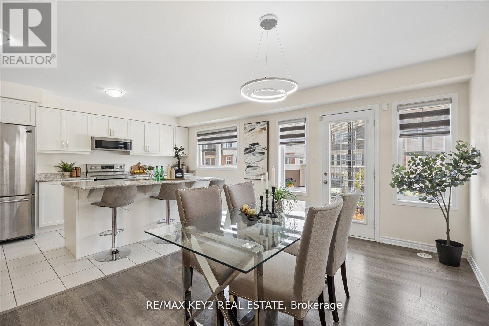 2417 Fall Harvest Crescent, Pickering, ON