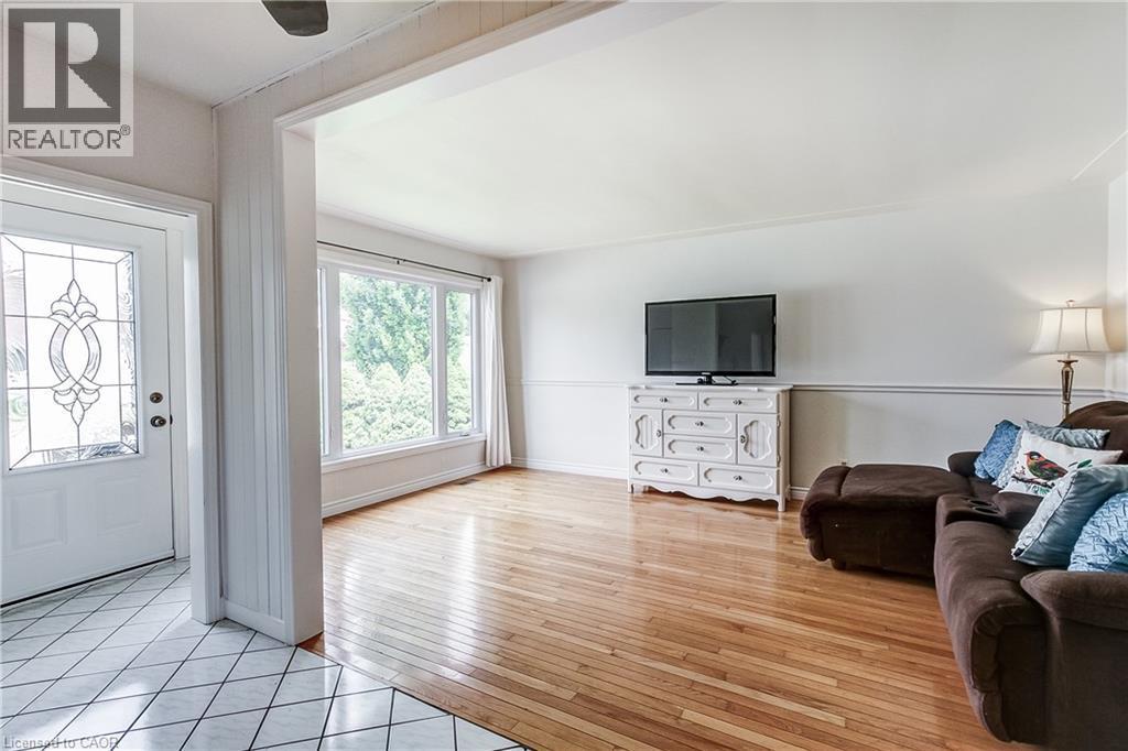 134 Norfolk Avenue, Cambridge, ON