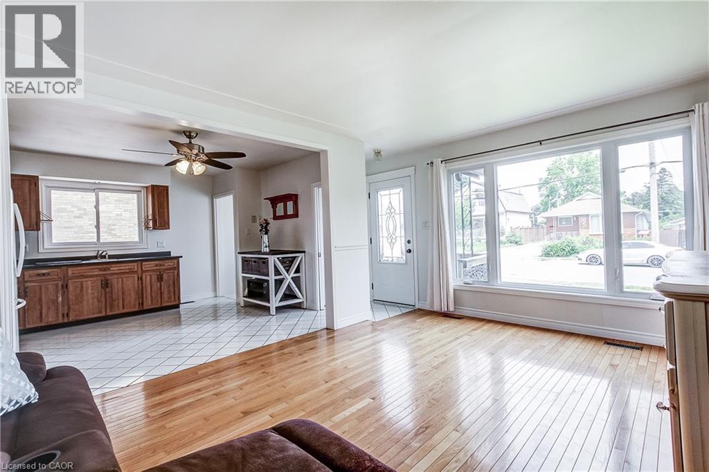 134 Norfolk Avenue, Cambridge, ON