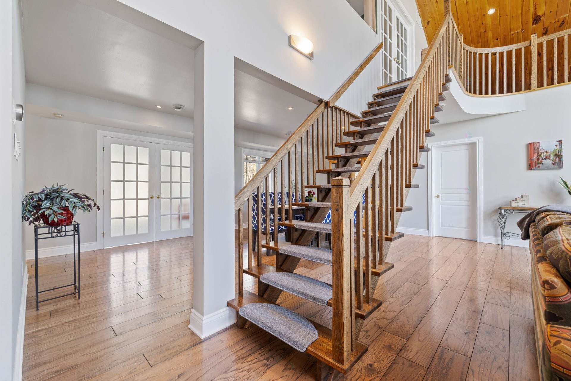 Escalier - 42 Ch. Higgins, Low, QC